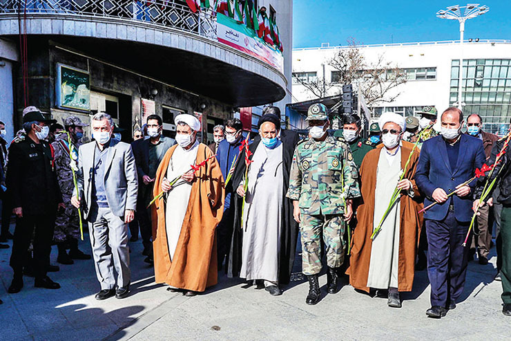 آغاز جشن‌های چهل ودومین سالگرد پیروزی انقلاب اسلامی همزمان با سراسر کشور در مشهد