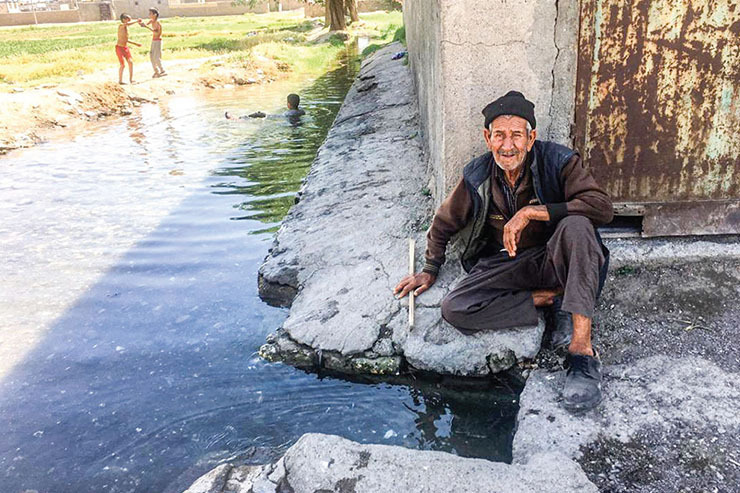 احداث فضای ورزشی روباز محلی در انتهای پورسینا