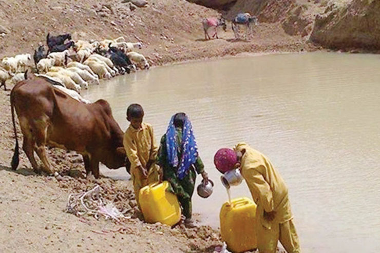 جان‌باختن ۱۸ زن و کودک در هوتک‌ها از سال ۹۷ تاکنون