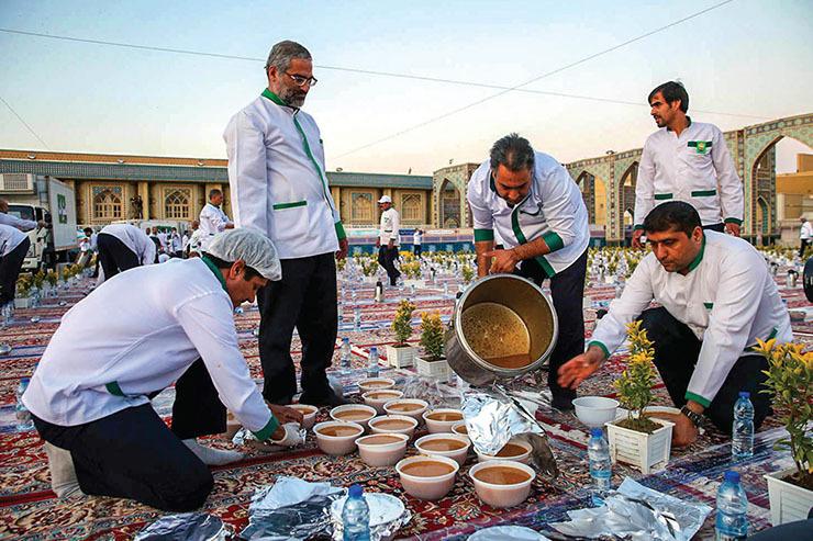 بازخوانی وقف‌نامه‌های برجای‌مانده در آستان‌قدس رضوی درباره ماه رمضان