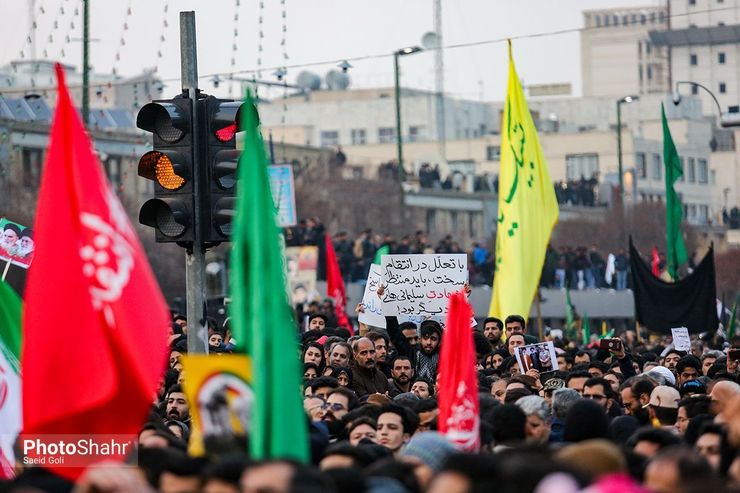 ۹۰۰ مجموعه مردمی خراسان رضوی از خدمات و محصولات 