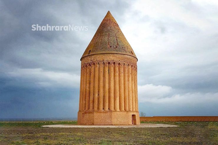 تاریخ خراسان | میل رادکان، قدیمی‌ترین برج نجومی