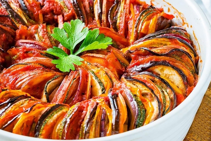 خوراک سبزیجات فرانسوی «راتاتویی» چقدر کالری دارد؟ + طرز تهیه