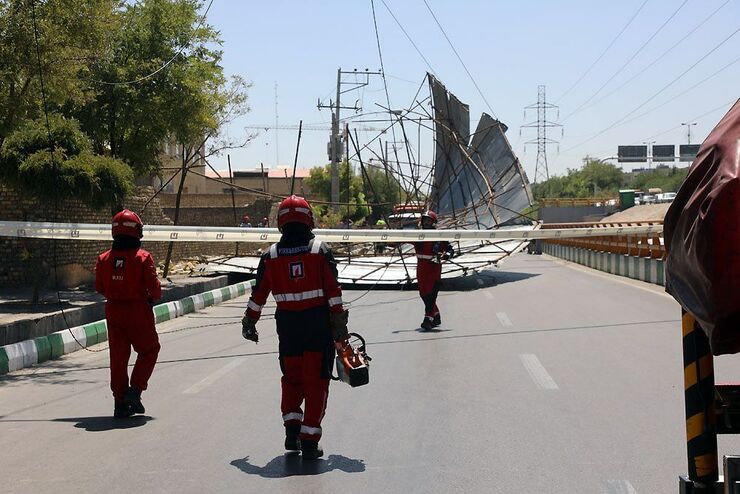 جزئیات ریزش داربست در بزرگراه شهید بابانظر مشهد (۲۳ مردادماه ۱۴۰۱)