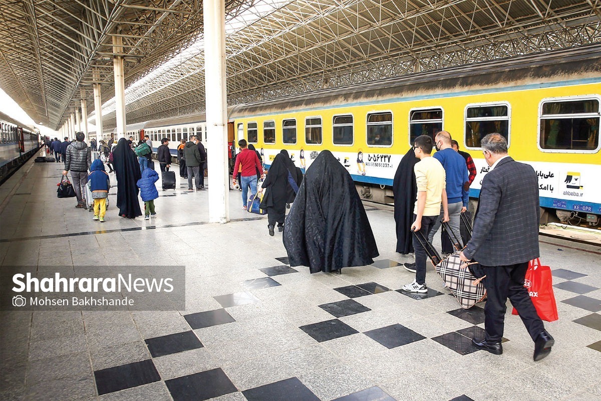 نگاهی به سهم حمل و نقل عمومی در سفر زائران به مشهد | نصف پول سفر فقط برای حمل و نقل!