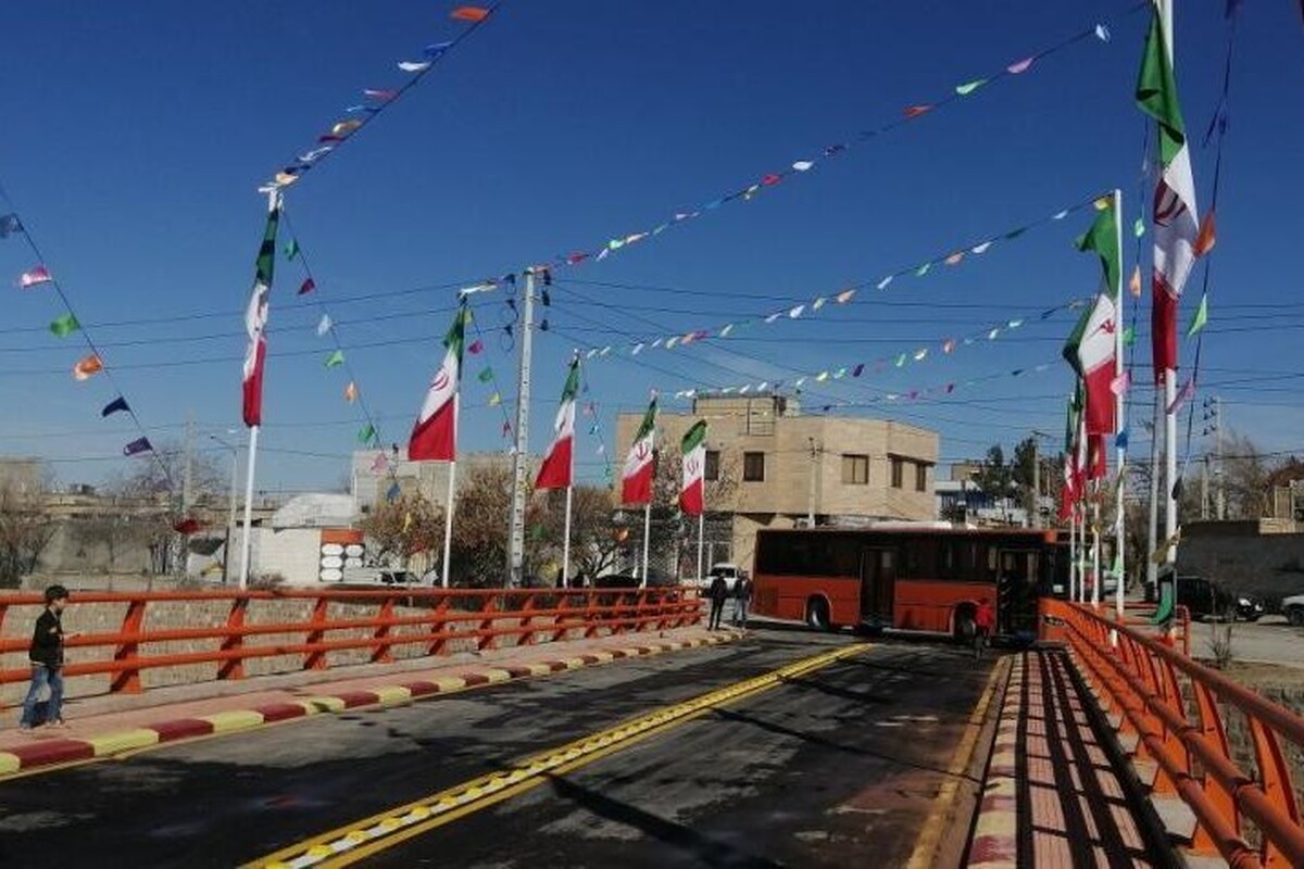 آغاز عملیات اجرایی ۹۵۴ واحد نهضت ملی مسکن و افتتاح ۲ طرح برق‌رسانی و عمرانی در قوچان