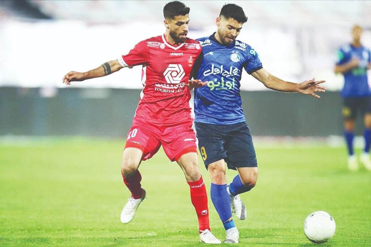 پرسپولیس یک گام جلوتر از استقلال