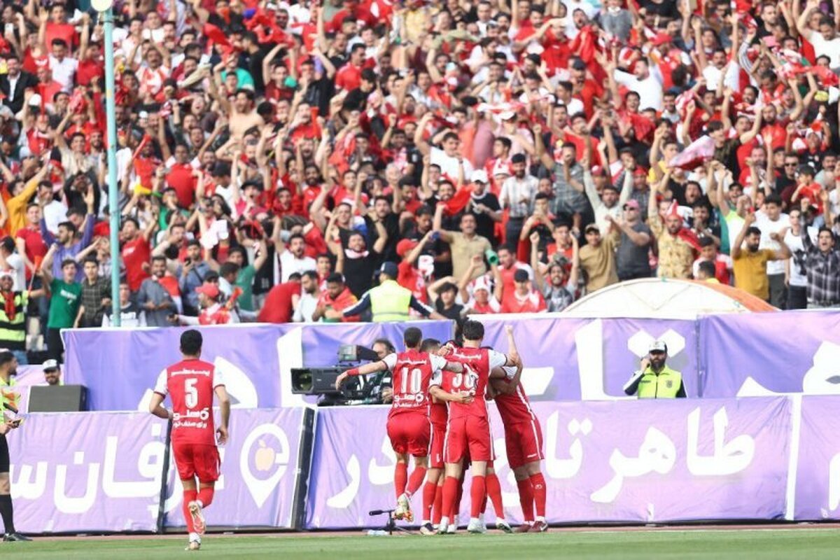 پرسپولیس – پیکان با تماشاگر شد