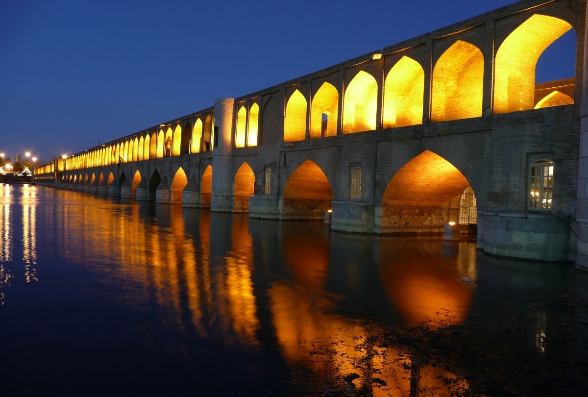 زاینده‌رود دوباره جان می‌گیرد (۳۰ مهر ۱۴۰۲)