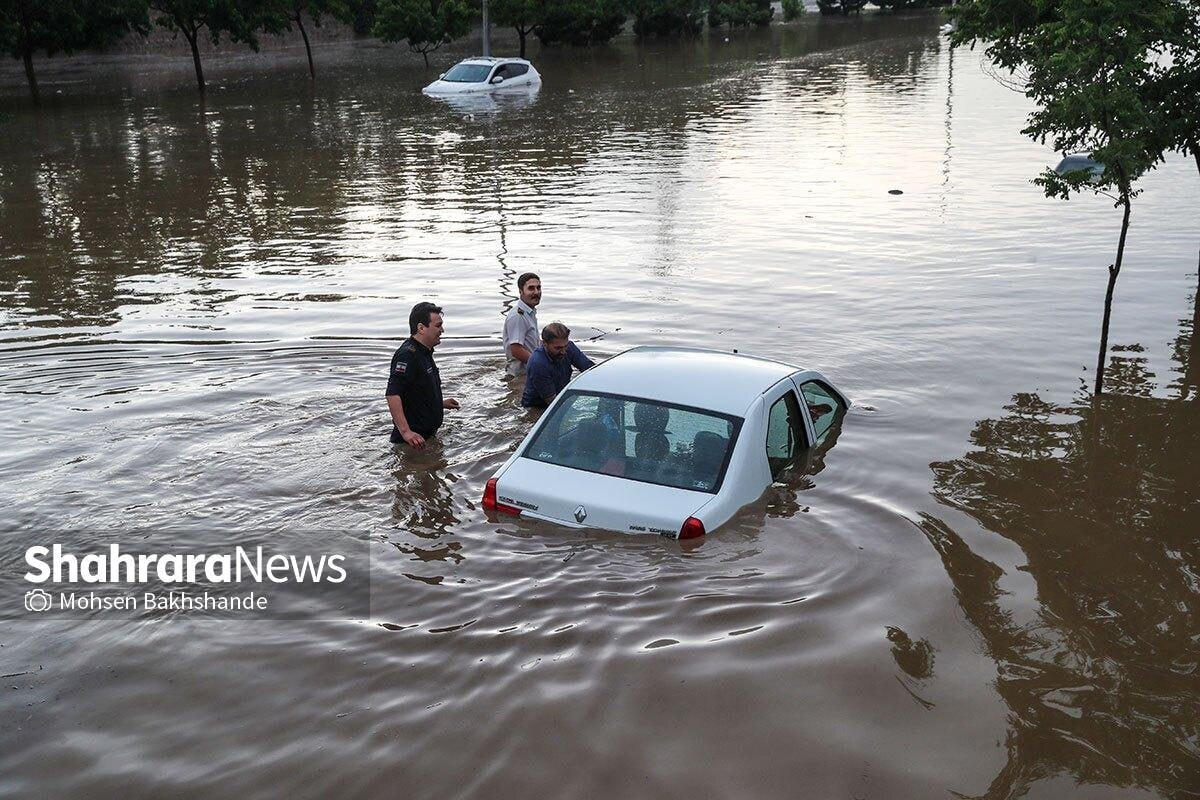 تشکیل حدود ۱۰ هزار پرونده خسارت خودرو در جریان سیل اخیر | خسارت تگرگ در مشهد، بیش از ۲۰۰ میلیارد تومان! + فیلم