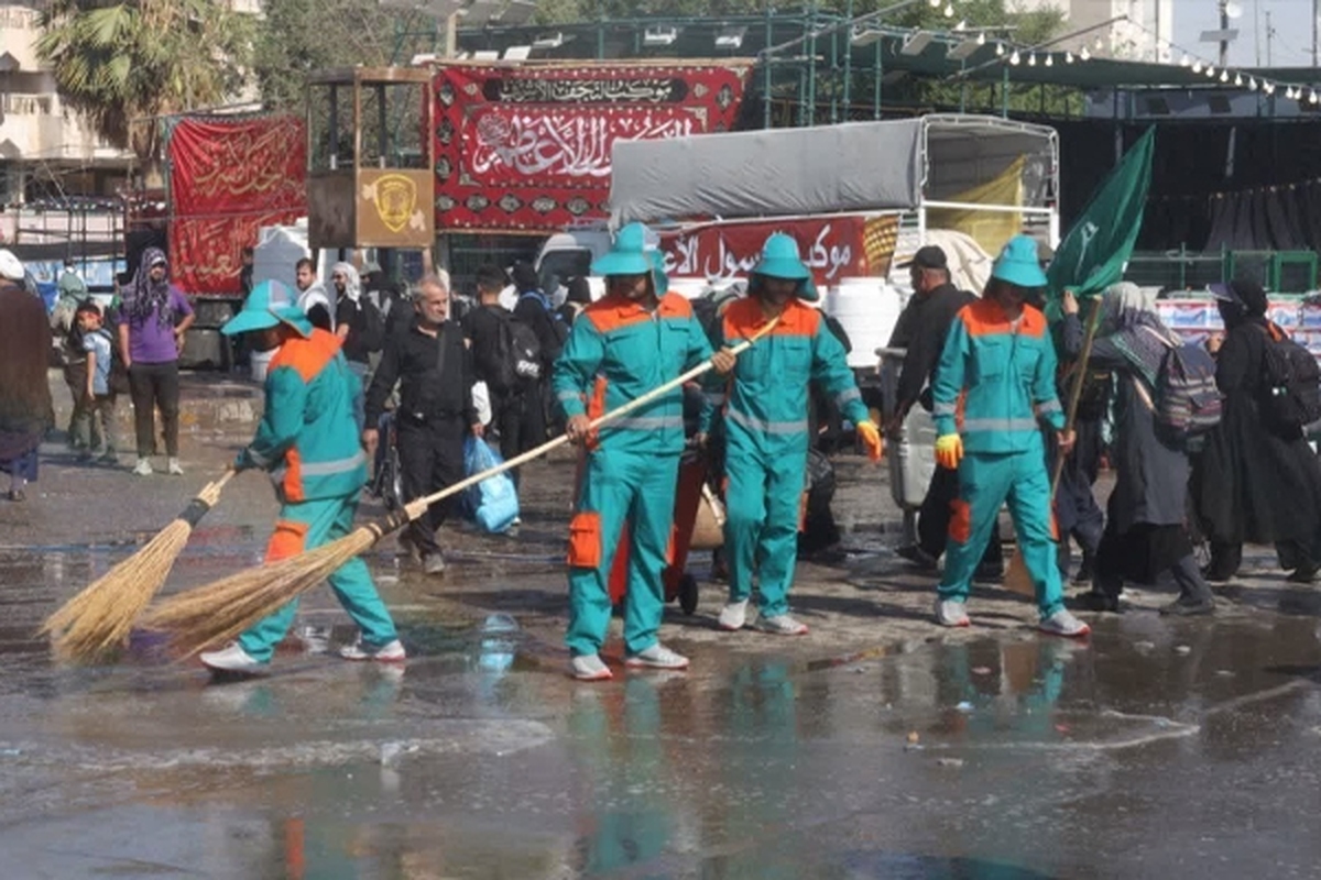  با اعزام نیروهای خدمات شهری به نجف اشرف؛ هیچ خللی در فعالیت‌های روزمره همکاران ما در مشهد رخ نمی‌دهد