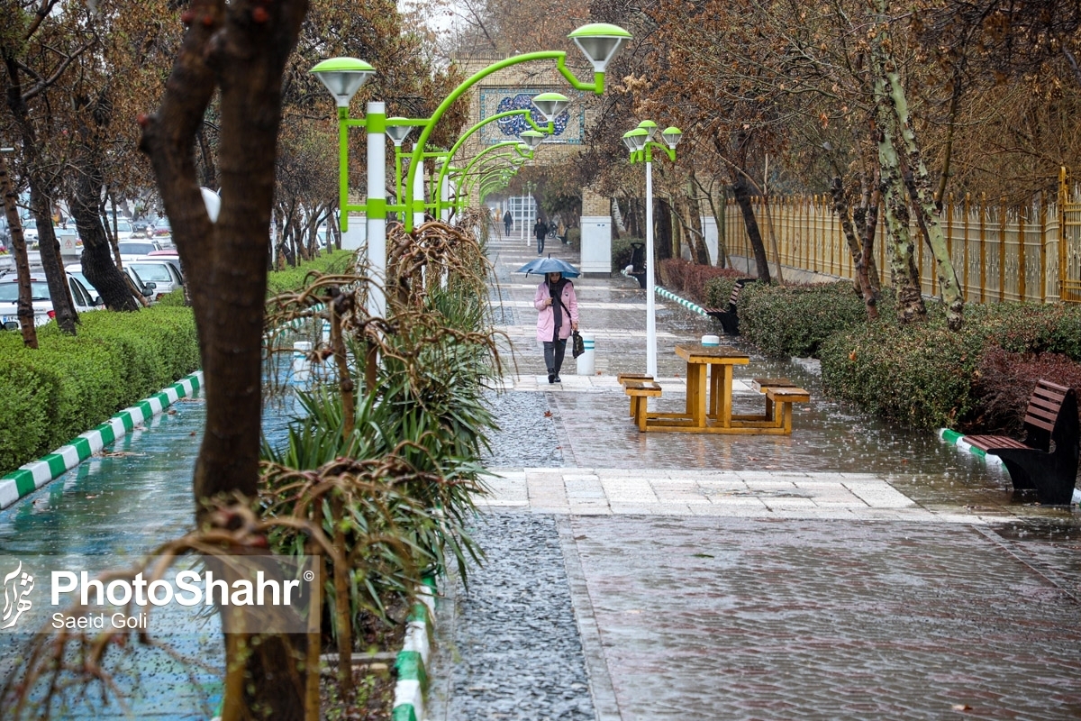 پیش‌بینی هواشناسی مشهد و خراسان‌رضوی (دوشنبه، ۲۶ شهریور ۱۴۰۳) | تداوم بارش‌های رگباری، رعدوبرق و وزش باد شدید