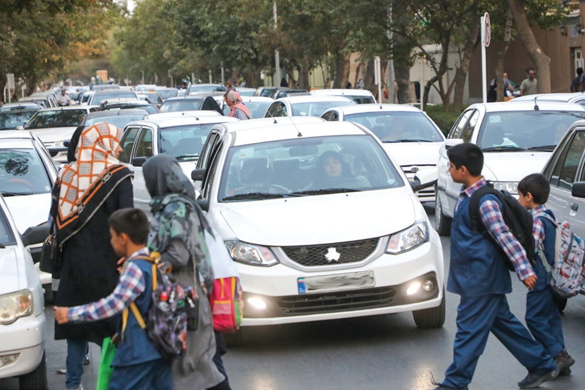 جان دانش‌آموزان در دستان شماست، سرعت‌تان را کم کنید